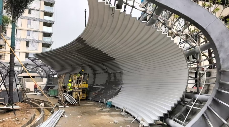 海南三亞海棠灣景觀GRC柱子造型工程案例